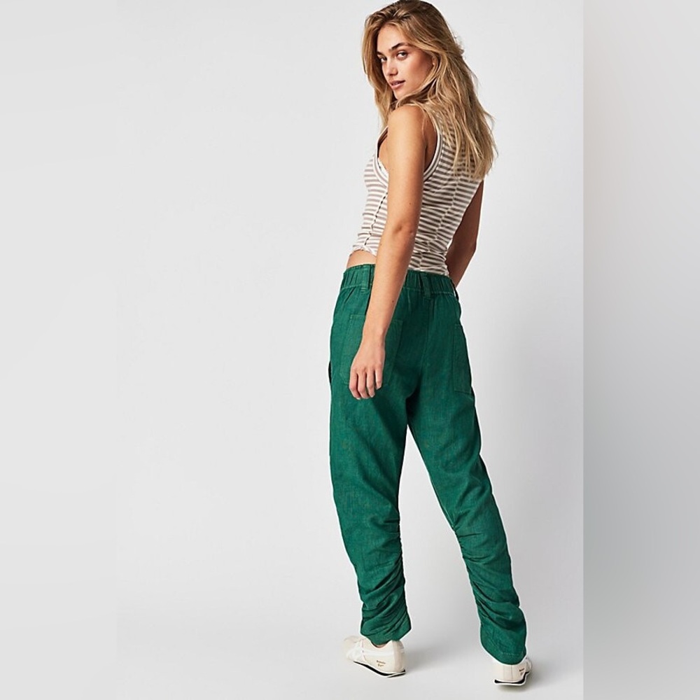 New Free People Heart Of Gold cinched trousers - Picture 2 of 6
